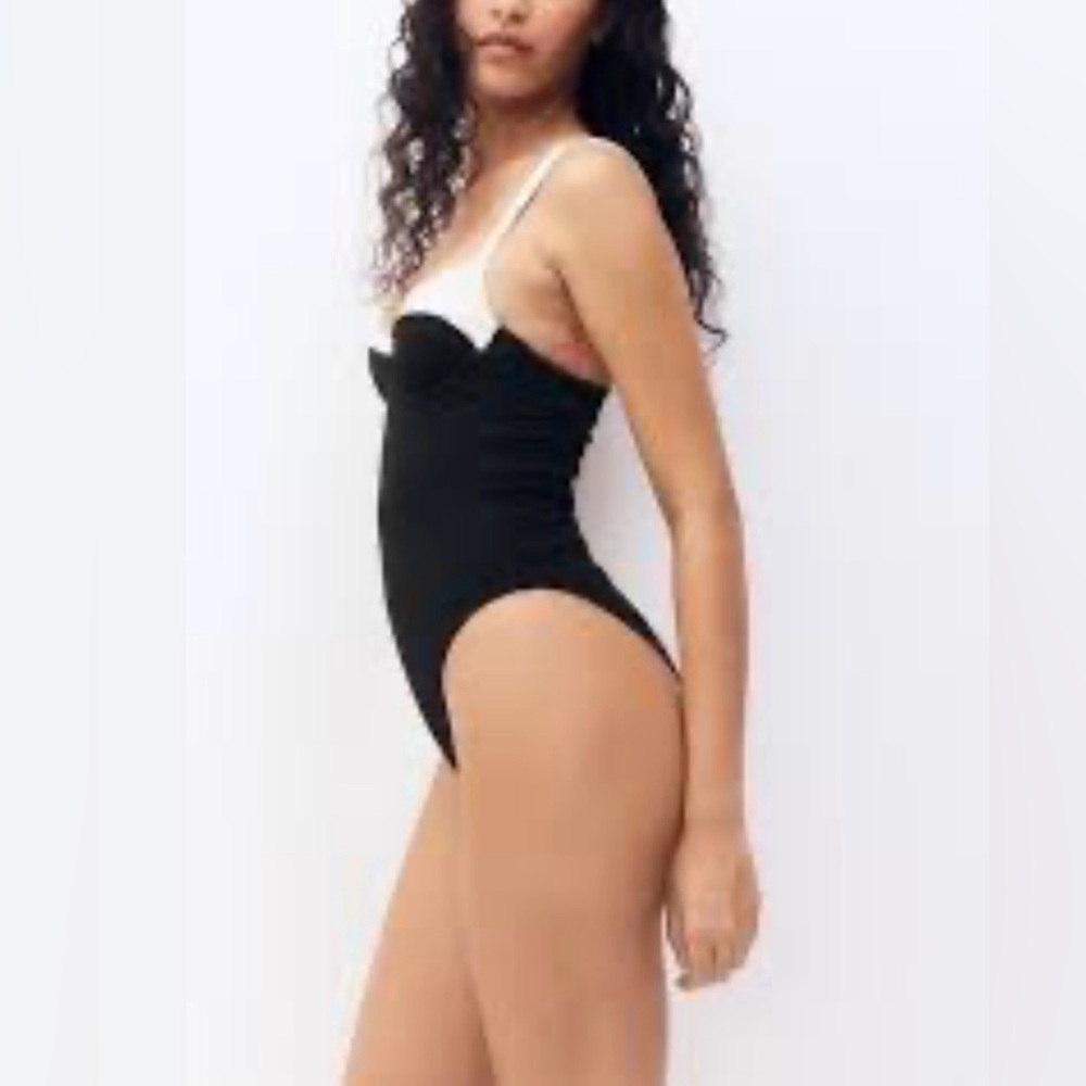 H&M Black and White Bathing suit